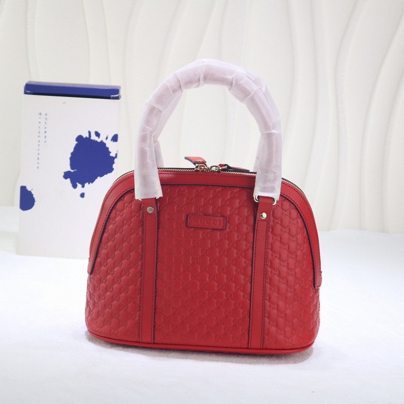 Gucci Handbags 802